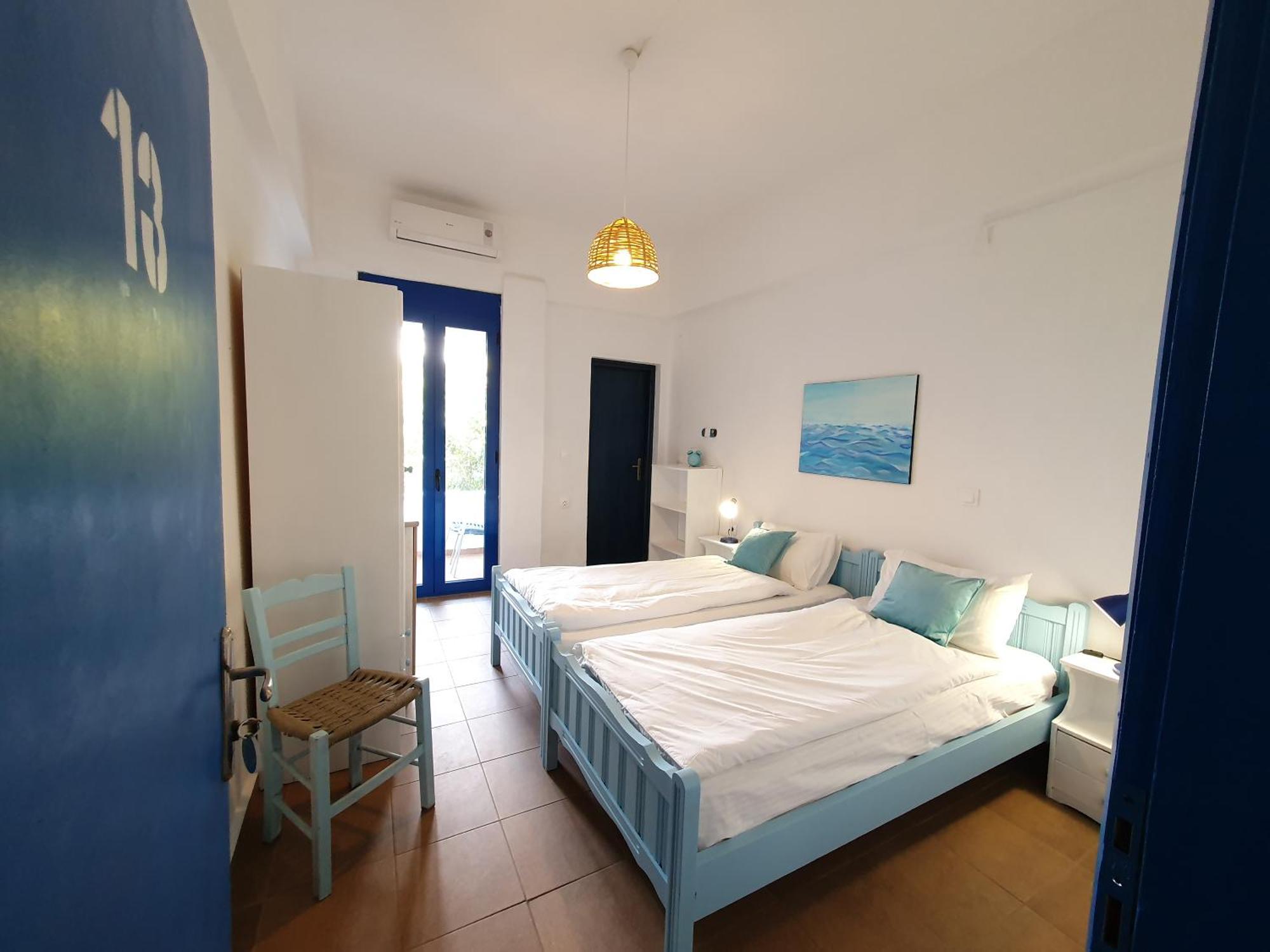 Babis & Popi Rooms And Studios Frangocastelo ภายนอก รูปภาพ